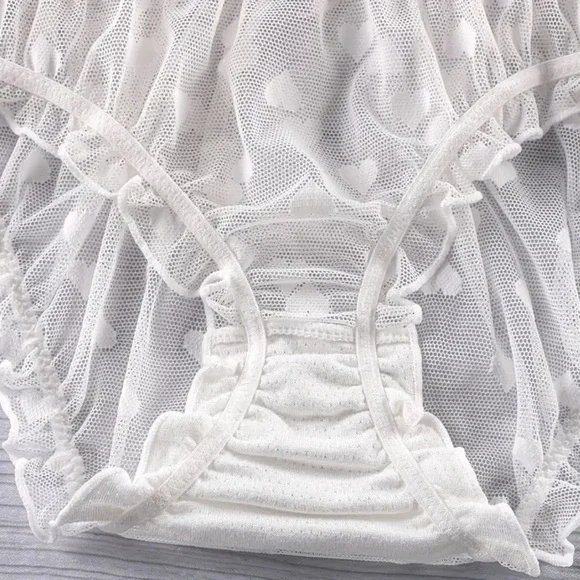 Elegant Sheer Hearts Lingerie Set - Picture 6 of 8